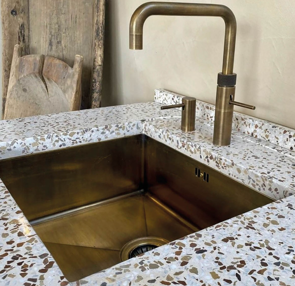Frenkie Spoelbak 18x40 Massief Messing Patina – Onderbouw – Vlakbouw – Opbouw