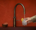 Quooker Fusion Round met COMBI boiler & CUBE reservoir 5-in-1 kraan Messing Patina 1