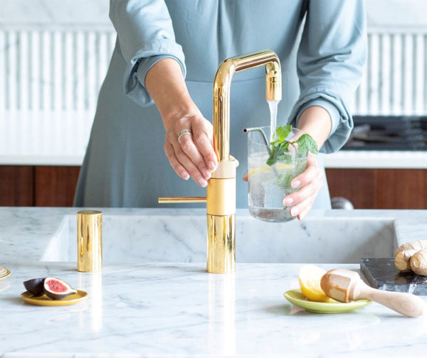 Quooker Fusion Square met COMBI boiler & CUBE reservoir 5-in-1 kraan Goud 1